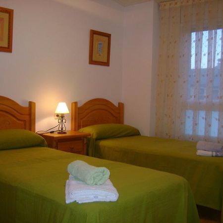 Apartamentos Pirineos Ordesa II Aínsa Exterior foto